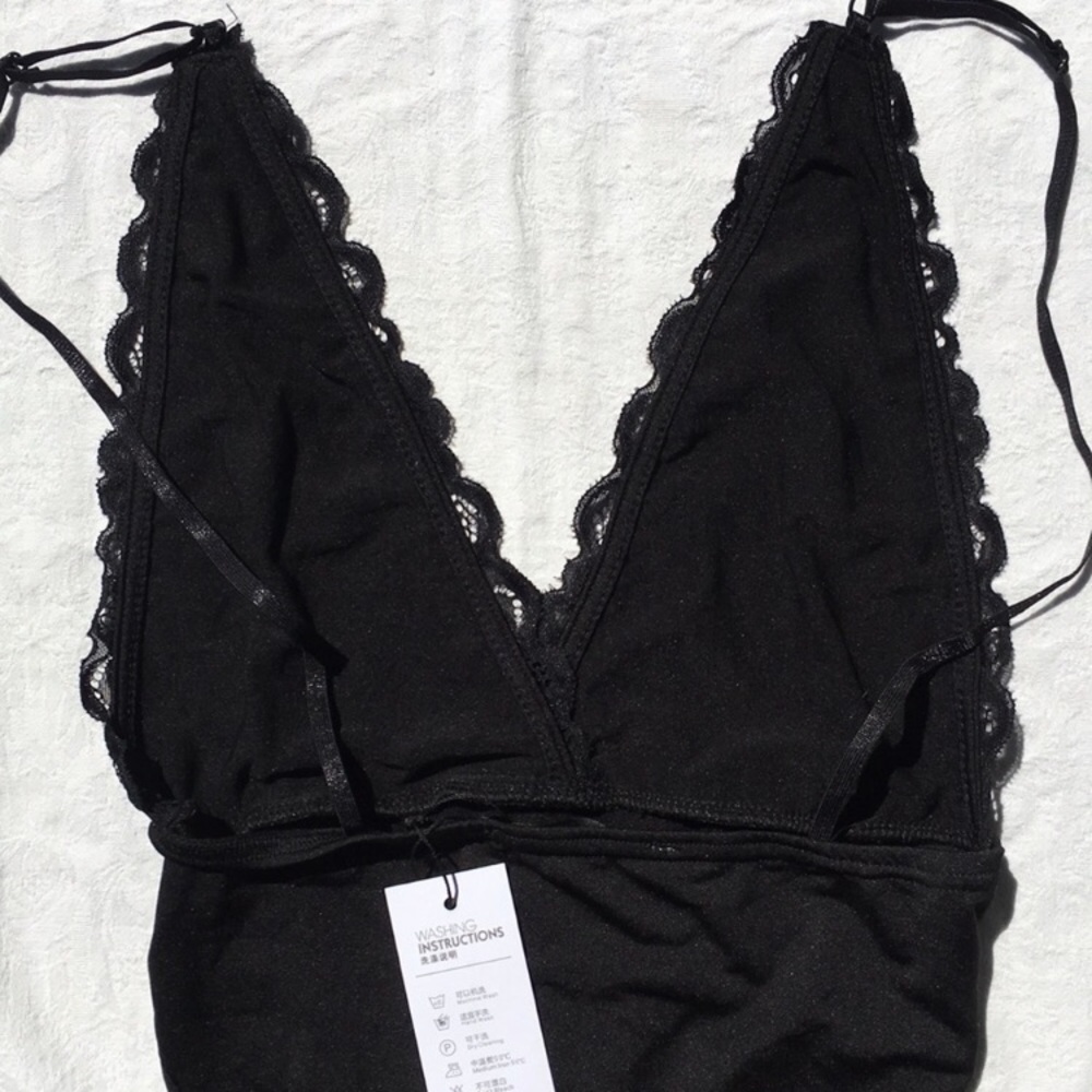 new. black lace bodysuit - Picture 7 of 9